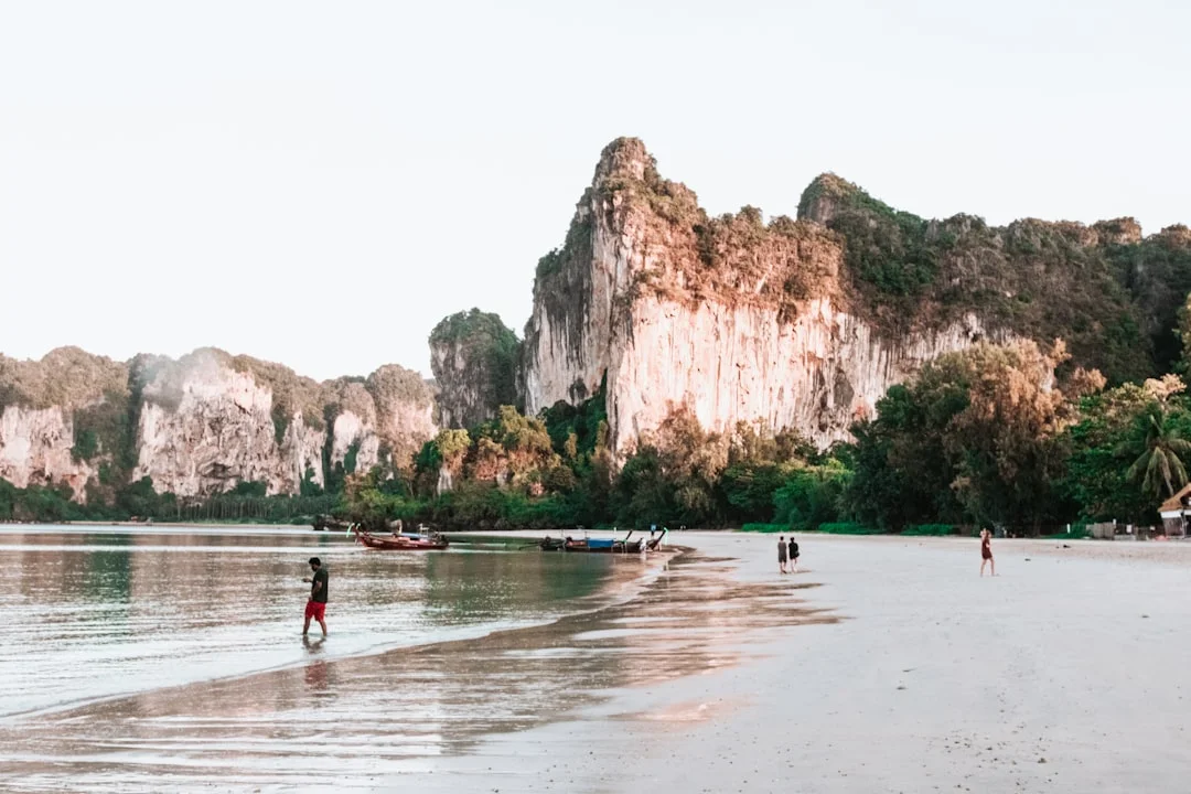 Railay Beach, Thailand Please support my crowdfunding to buy a new camera and keep offering free pictures: https://gofund.me/eeb20e0c